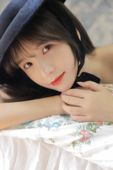 60一70岁欧美老妇